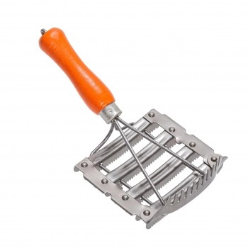 Rasqueadeira Raspadeira de Metal 8 Linhas com Cabo de Madeira Agrozootec